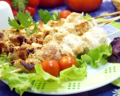 Куриные шашлычки на шпажках в духовке