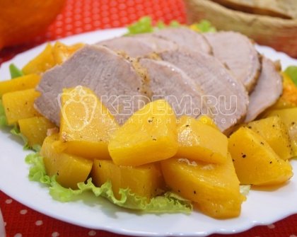 Мясо запеченное с тыквой