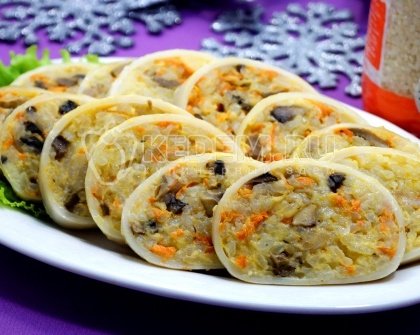 Закуска Фаршированные кальмары с рисом и шампиньонами
