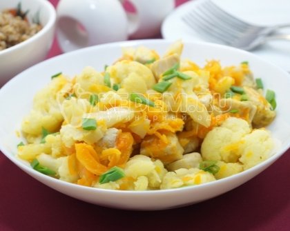 Цветная капуста с куриной грудкой
