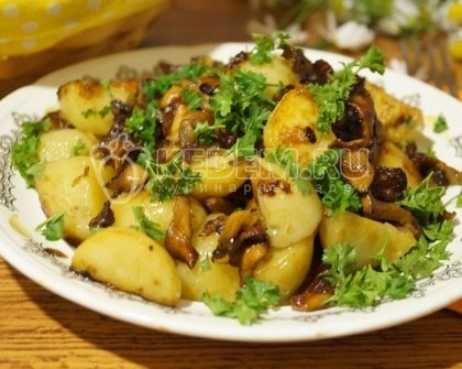 Лисички жареные с картофелем
