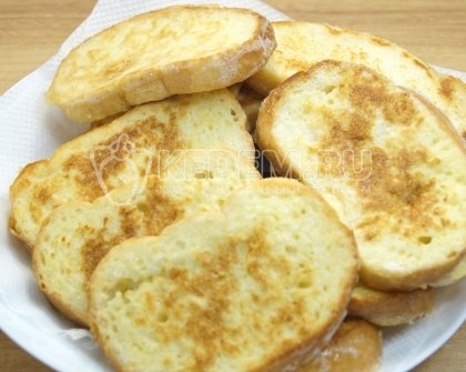 Гренки из батона с яйцом
