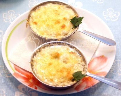 Жульен с курицей и грибами