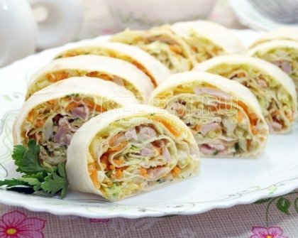 Быстрая закуска из лаваша